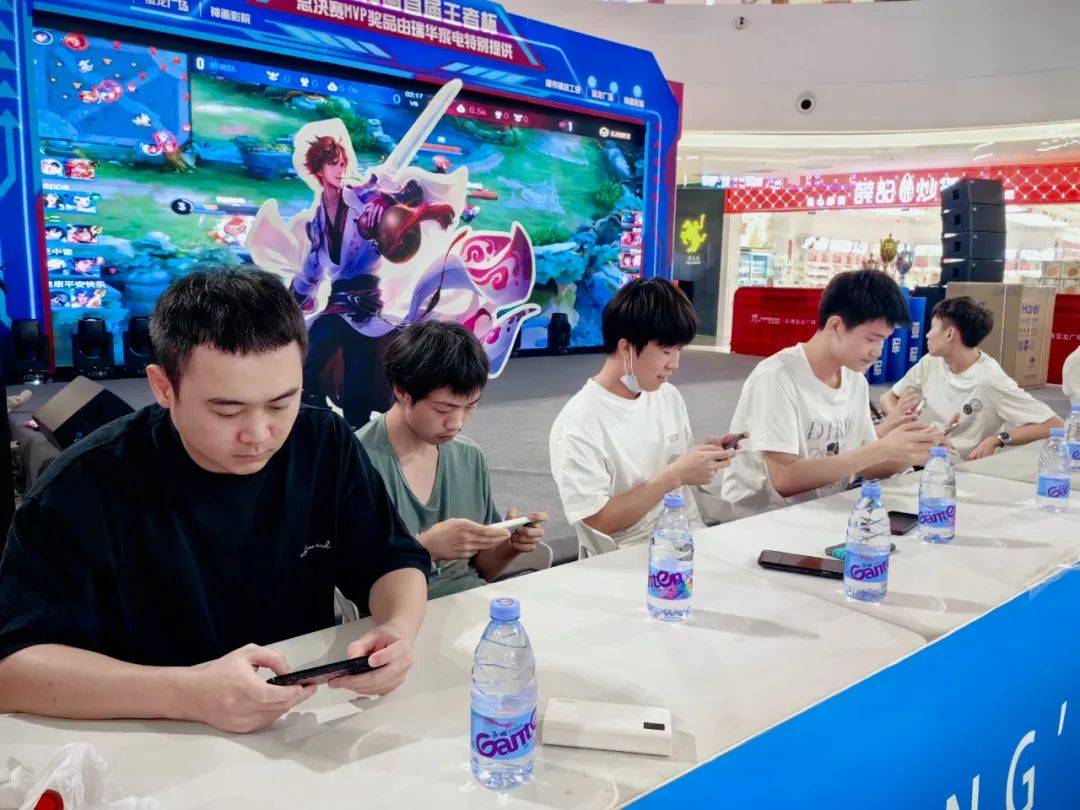 前世界亚军辅助加盟一年就走，TSM官宣SwordArt离队